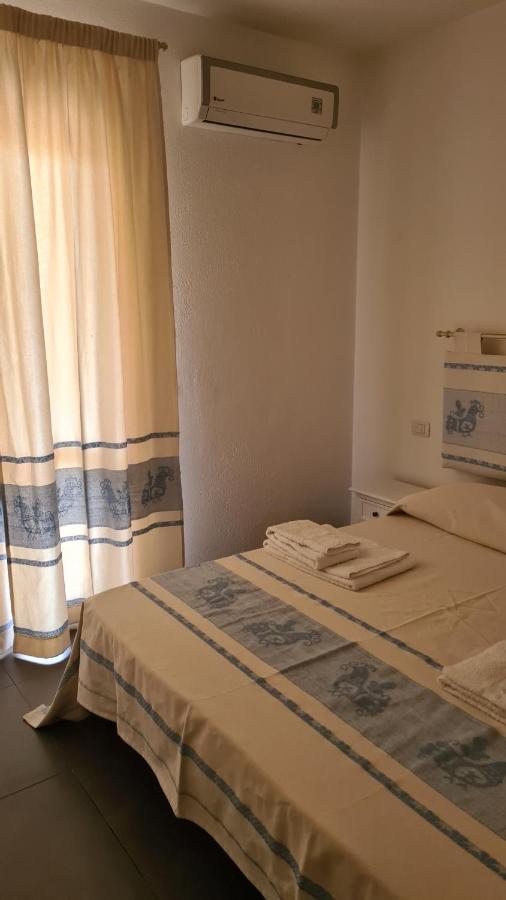 Red & Blue Rooms Ольбия Экстерьер фото